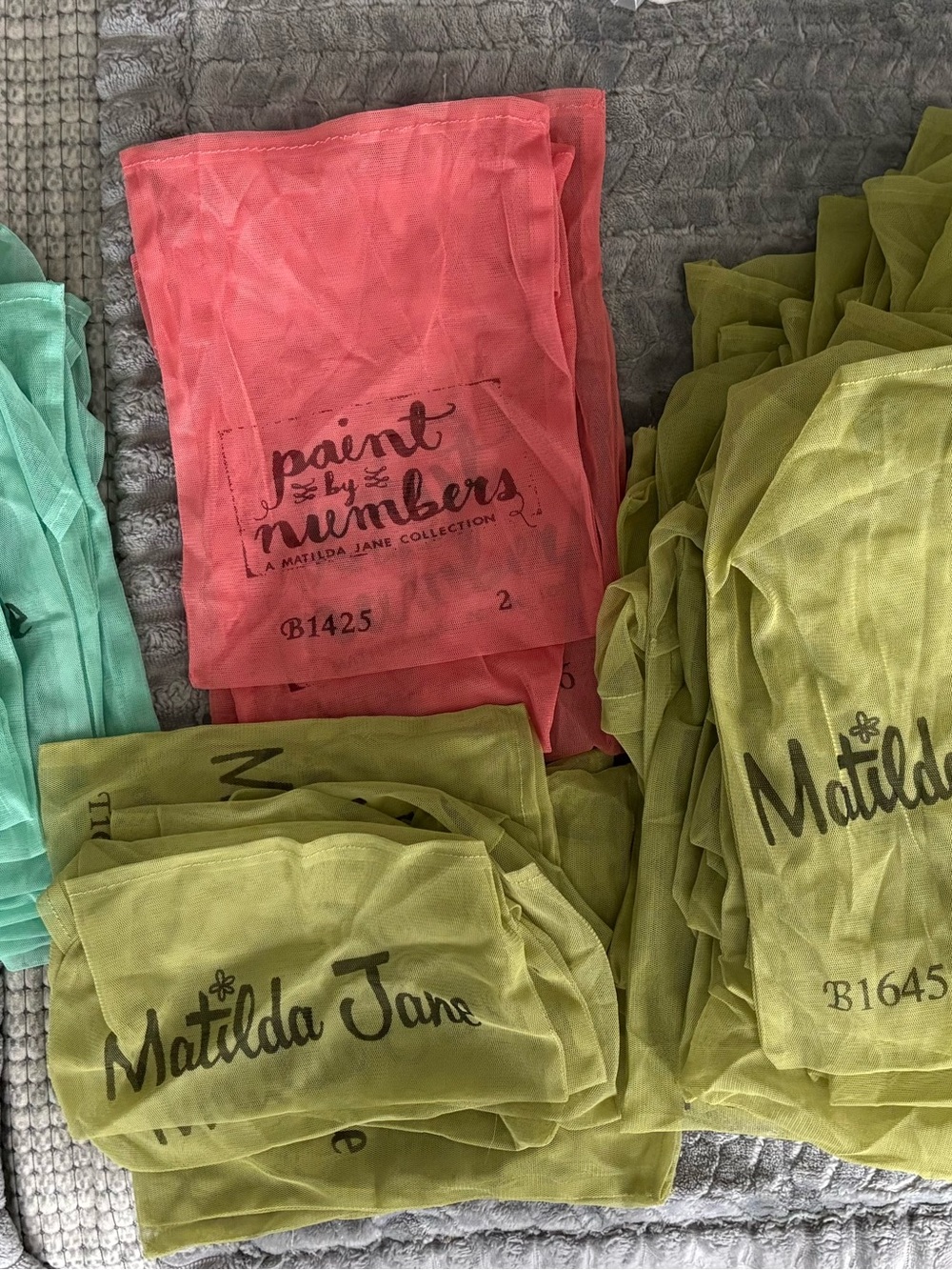 75 Matilda Jane Coral Pink & Chartreuse Green mesh clothing bags